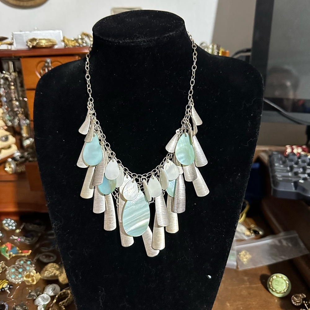 Talbots Silver Toned Shell Layered Necklace 33”